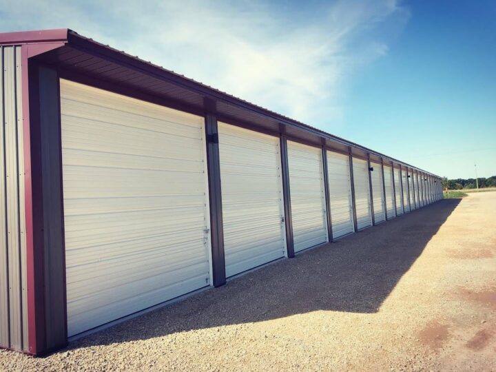 Garage Door Service in Green Bay, Appleton, Oshkosh, WI, Waupaca, Neenah, WI